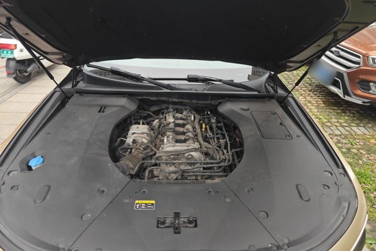 Used Hongqi H9 2020 2.0T Smart Connect Flagship Edition Engine Bay