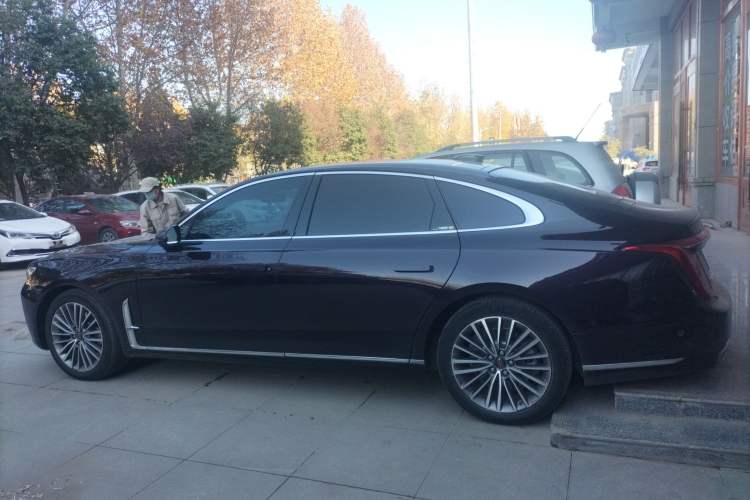 Used Hongqi H9 2020 Revised Version 2.0T Smart Connect Flagship Edition Exterior 3
