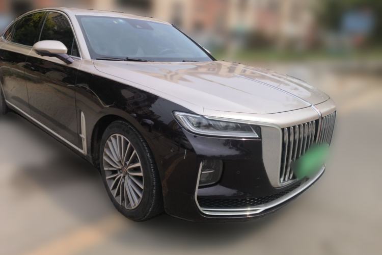 Used Hongqi H9 2020 2.0T Smart Connect Flagship Edition Front Right 45 Deg
