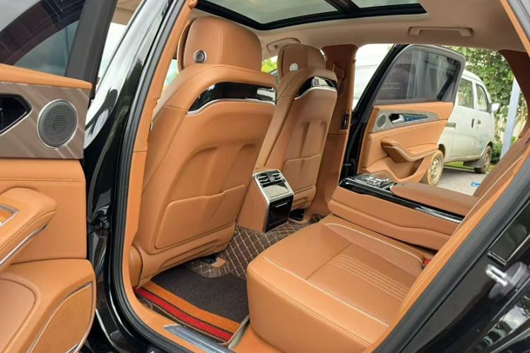 Used Hongqi H9 2020 2.0T Smart Connect Flagship Edition Interior 10