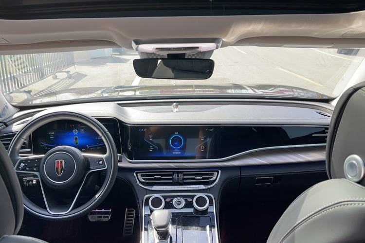 Used Hongqi H9 2020 2.0T Smart Connect Flagship Edition Interior 2