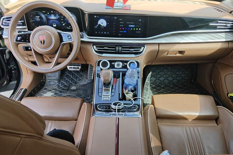 Used Hongqi H9 2020 2.0T Smart Connect Flagship Edition Interior 2