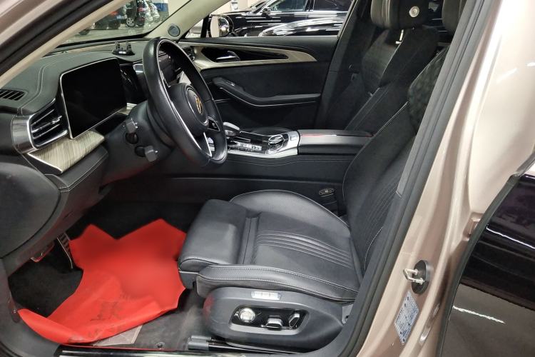 Used Hongqi H9 2020 3.0T Smart Connect Flagship Four-Seat Version Interior 2