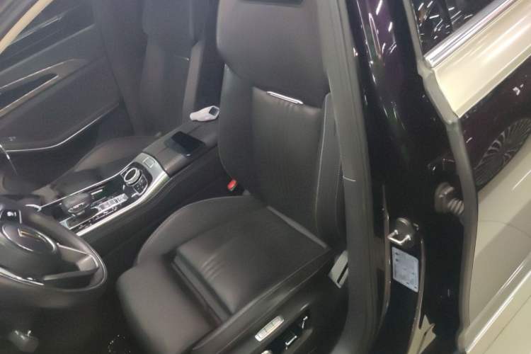 Used Hongqi H9 2020 2.0T Smart Connect Flagship Edition Interior 2