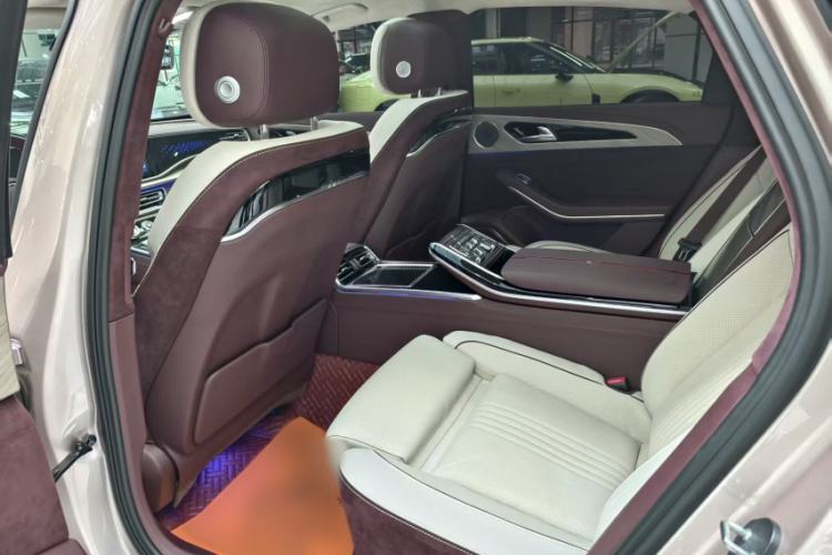 Used Hongqi H9 2020 3.0T Smart Connect Flagship Four-Seat Version Interior 3