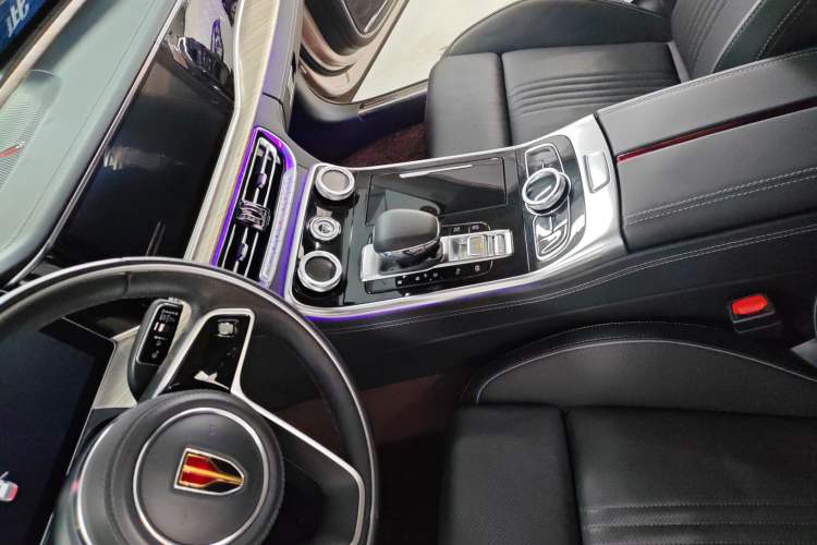 Used Hongqi H9 2020 3.0T Smart Connect Flagship Four-Seat Version Interior 3