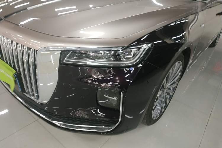Used Hongqi H9 2020 3.0T Smart Connect Flagship Four-Seat Version Left Front Headlight