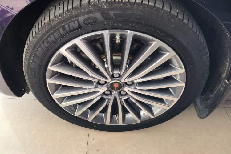 Used Hongqi H9 2020 2.0T Smart Connect Flagship Edition Left Front Wheel Hub