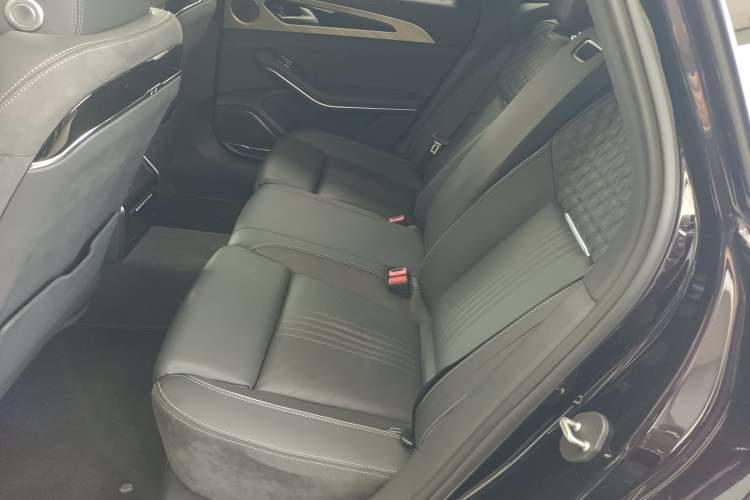 Used Hongqi H9 2020 2.0T Smart Connect Flagship Edition Left Rear Seat