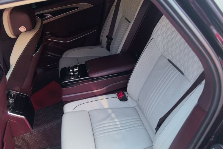 Used Hongqi H9 2020 2.0T Smart Connect Flagship Edition Left Rear Seat