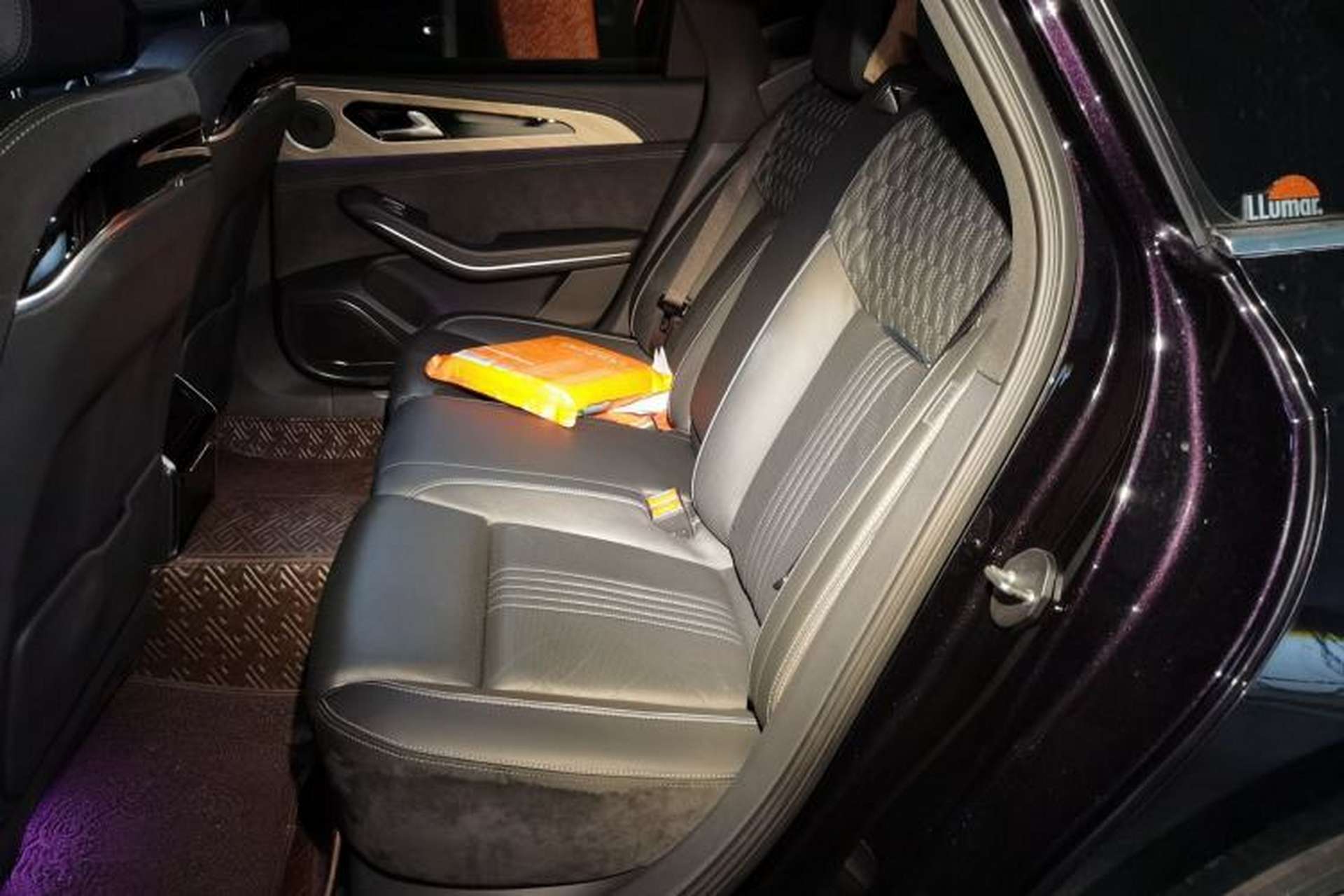 Used Hongqi H9 2020 2.0T Smart Connect Flagship Edition Left Rear Seat
