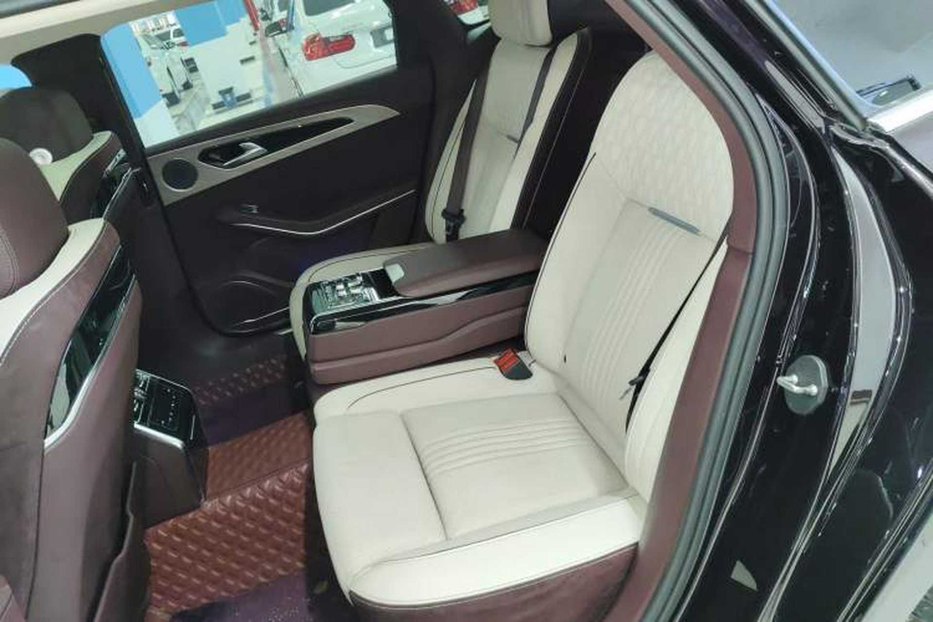 Used Hongqi H9 2020 2.0T Smart Connect Flagship Edition Left Rear Seat
