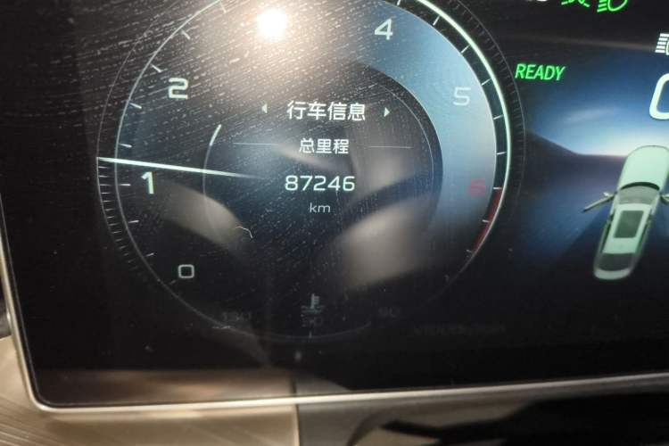 Used Hongqi H9 2020 2.0T Smart Connect Flagship Edition Odometer Close Up