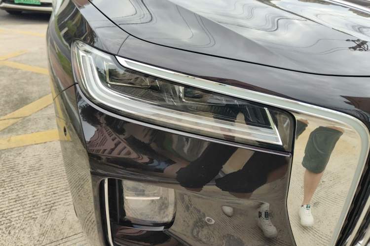Used Hongqi H9 2020 2.0T Smart Connect Flagship Edition Right Front Headlight