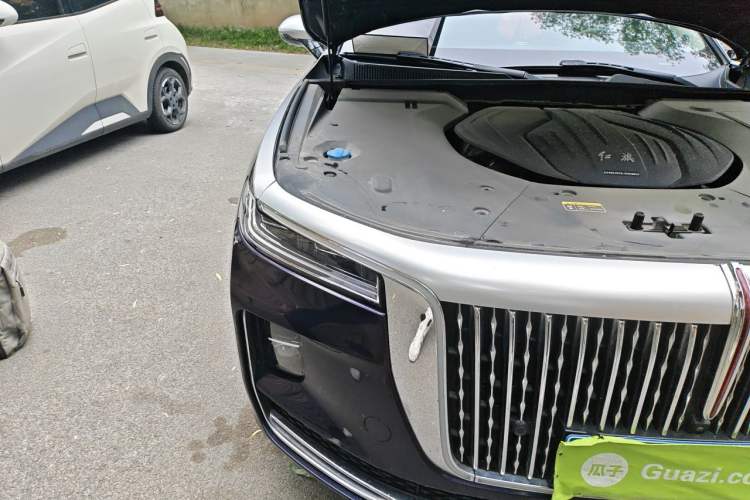 Used Hongqi H9 2020 2.0T Smart Connect Flagship Edition Right Front Headlight