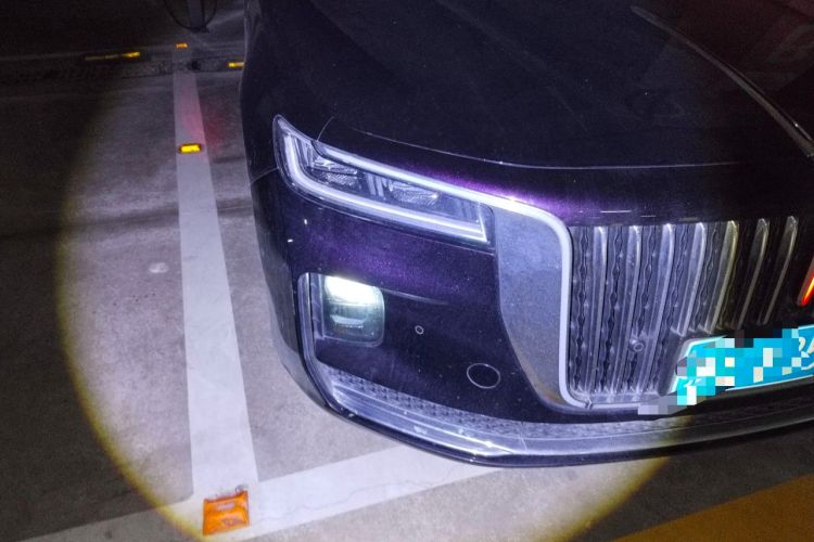 Used Hongqi H9 2020 2.0T Smart Connect Flagship Edition Right Front Headlight