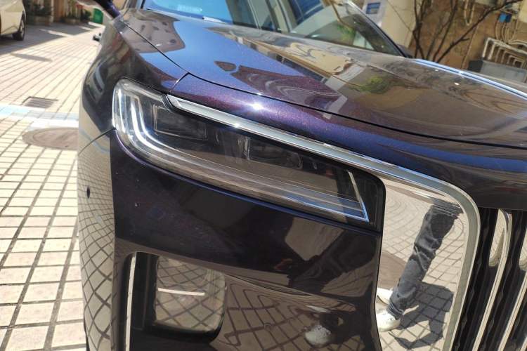 Used Hongqi H9 2020 2.0T Smart Connect Flagship Edition Right Front Headlight