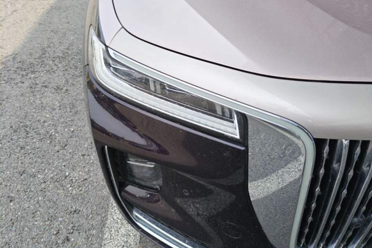 Used Hongqi H9 2020 3.0T Smart Connect Flagship Four-Seat Version Right Front Headlight