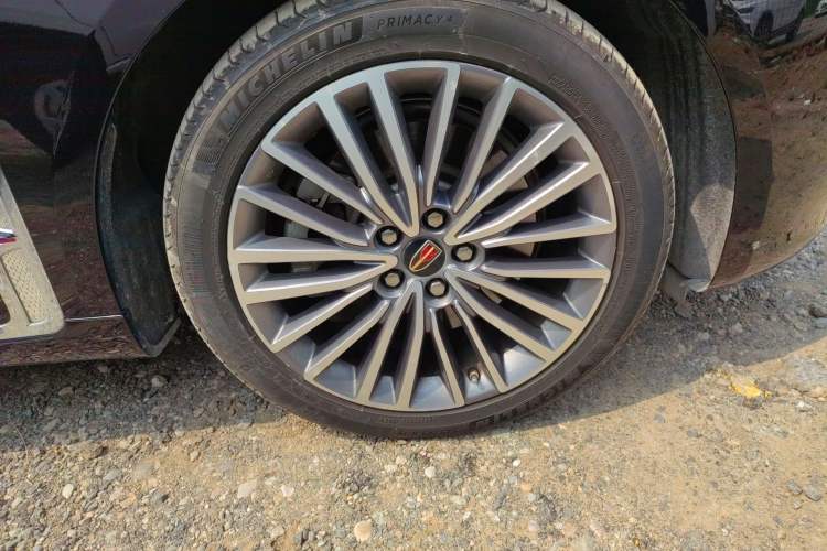 Used Hongqi H9 2020 2.0T Smart Connect Flagship Edition Right Front Wheel Hub