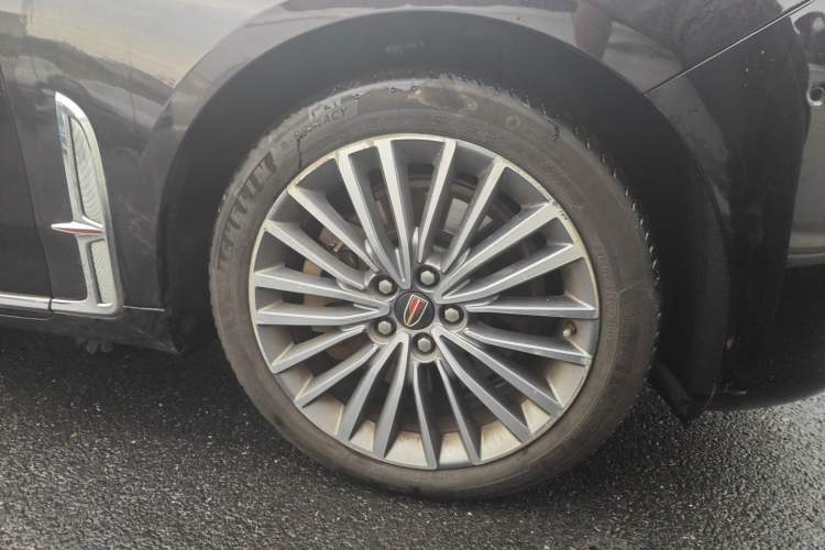 Used Hongqi H9 2020 2.0T Smart Connect Flagship Edition Right Front Wheel Hub