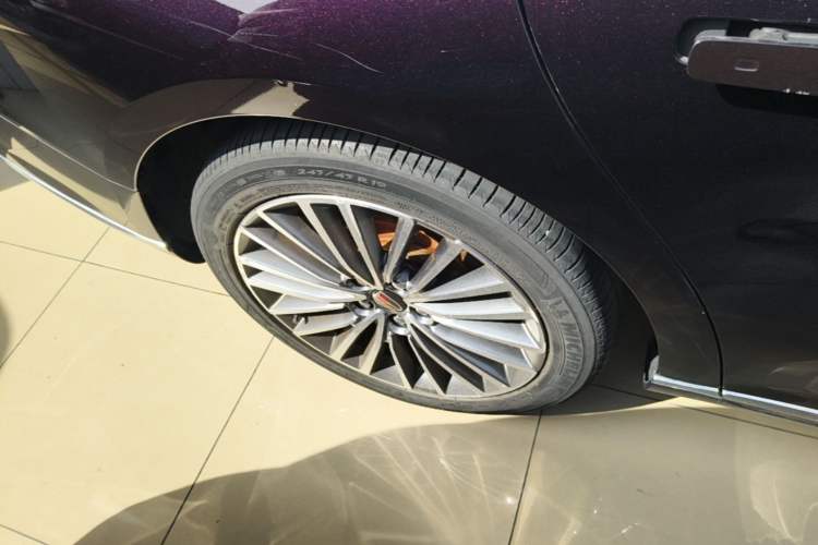 Used Hongqi H9 2020 2.0T Smart Connect Flagship Edition Right Rear Wheel Hub
