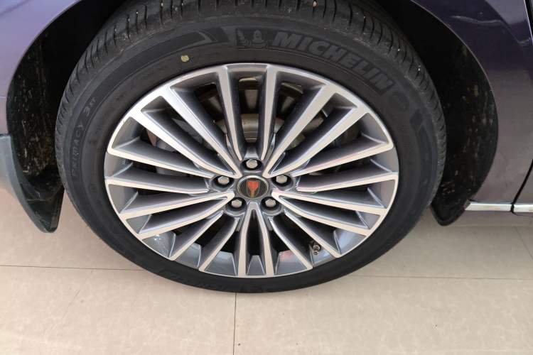 Used Hongqi H9 2020 2.0T Smart Connect Flagship Edition Right Rear Wheel Hub
