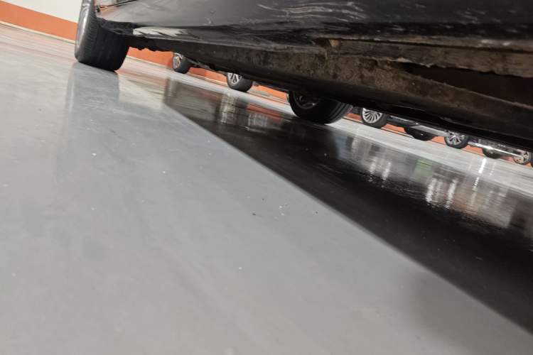 Used Hongqi H9 2020 2.0T Smart Connect Flagship Edition Right Side Sill
