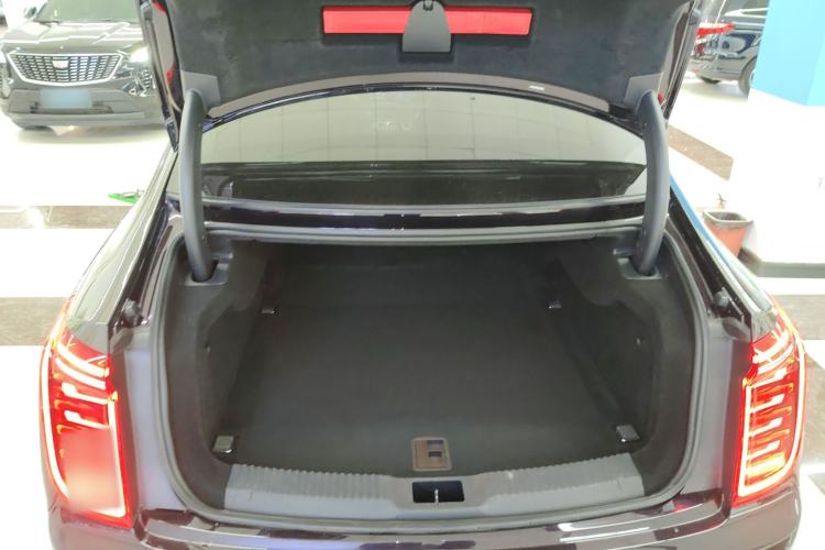 Used Hongqi H9 2020 2.0T Smart Connect Flagship Edition Trunk