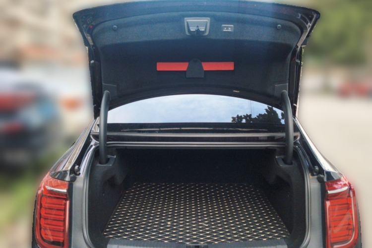 Used Hongqi H9 2020 2.0T Smart Connect Flagship Edition Trunk