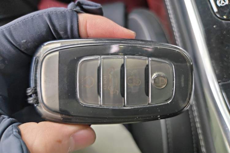 Used Hongqi H9 2020 2.0T Smart Connect Flagship Edition Vehicle Key