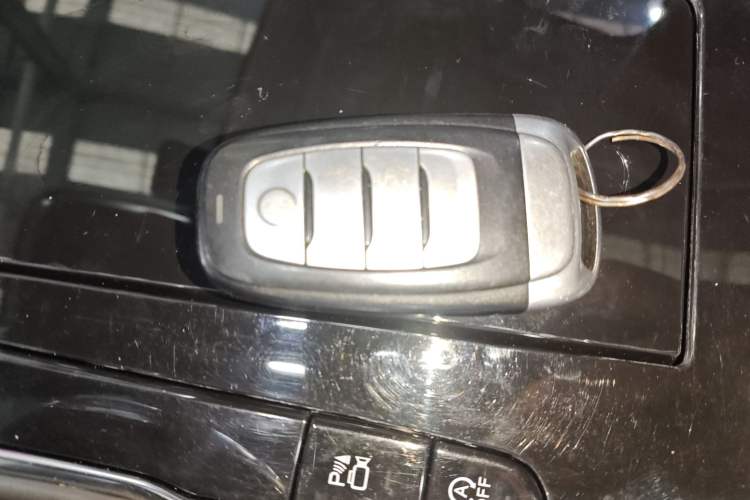 Used Hongqi H9 2020 2.0T Smart Connect Flagship Edition Vehicle Key