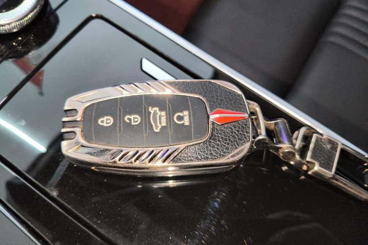 Used Hongqi H9 2020 2.0T Smart Connect Flagship Edition Vehicle Key