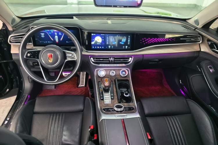 Used Hongqi H9 2020 2.0T Smart Connect Flagship Edition Center Console