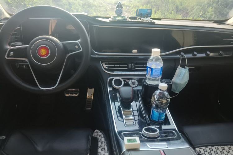 Used Hongqi H9 2020 2.0T Smart Connect Flagship Edition Center Console