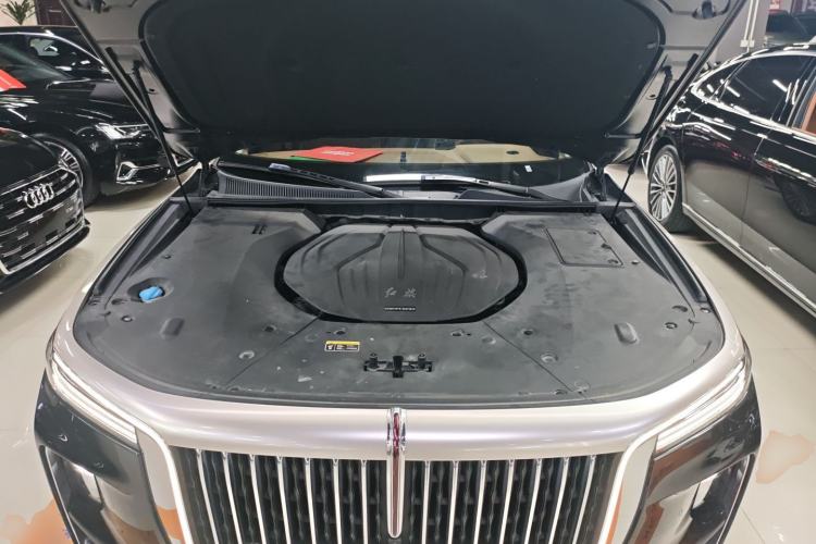 Used Hongqi H9 2020 2.0T Smart Connect Flagship Edition Engine Bay
