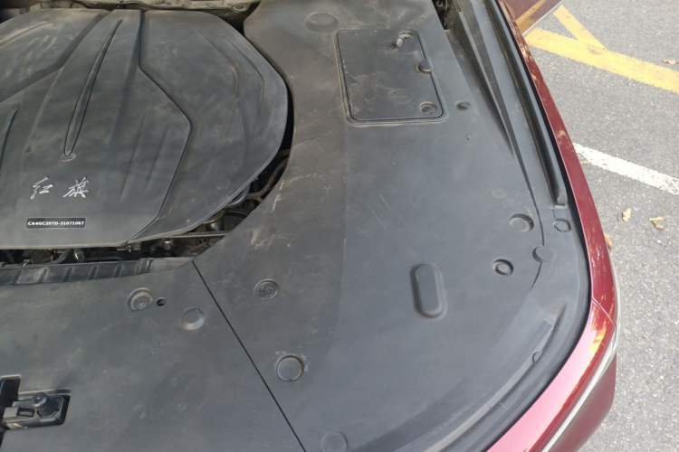 Used Hongqi H9 2020 2.0T Smart Connect Flagship Edition Engine Bay Left