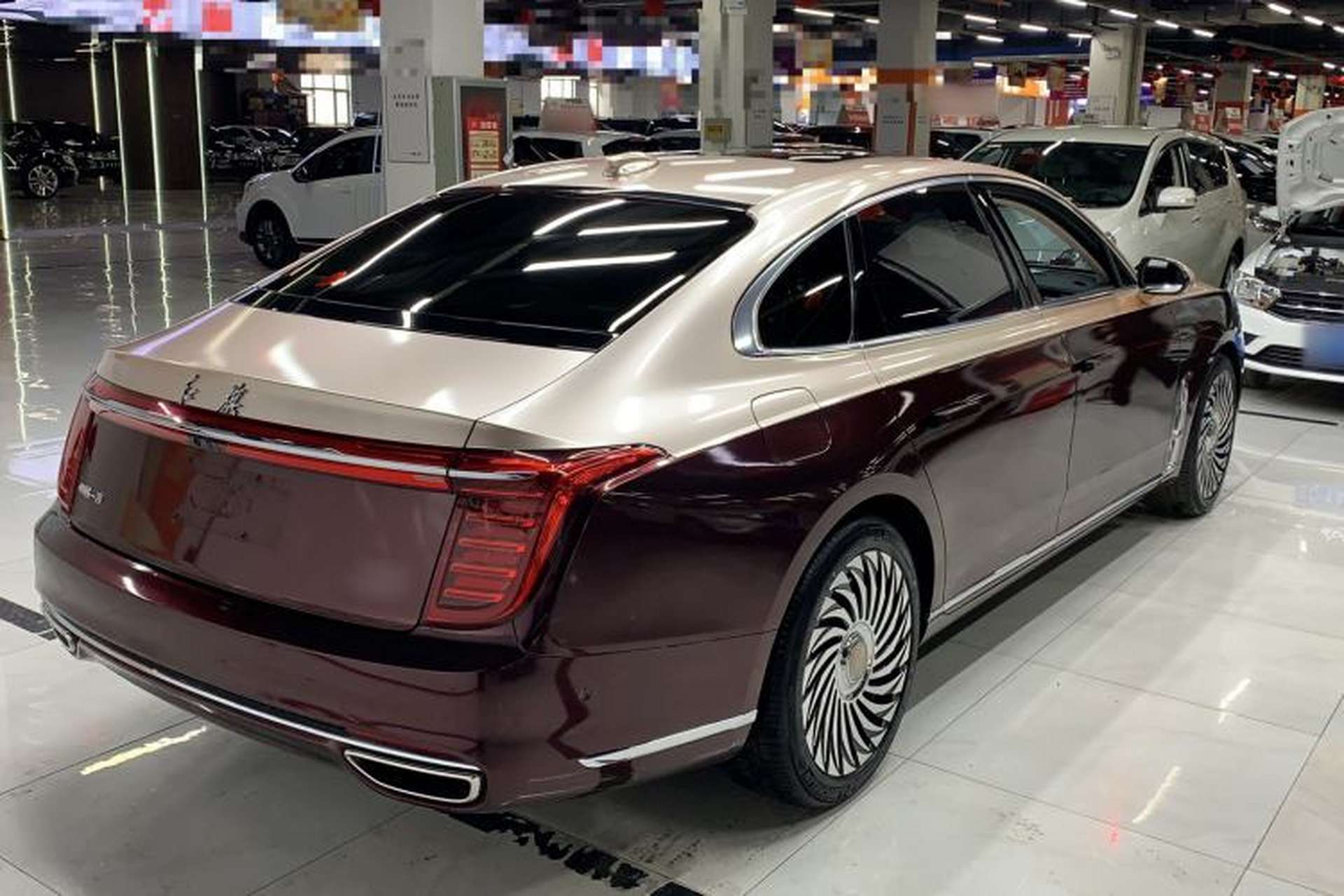 Used Hongqi H9 2020 2.0T Smart Connect Flagship Edition Exterior 1