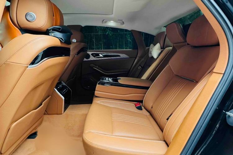 Used Hongqi H9 2020 2.0T Smart Connect Flagship Edition Interior 1