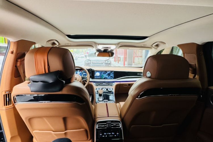 Used Hongqi H9 2020 2.0T Smart Connect Flagship Edition Interior 6