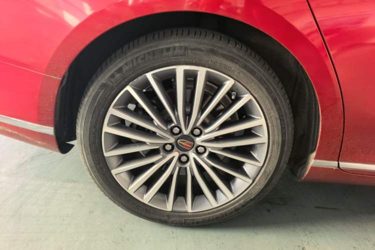 Used Hongqi H9 2020 2.0T Smart Connect Flagship Edition Right Rear Wheel Hub