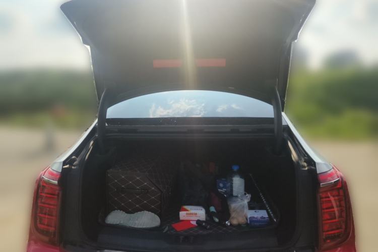 Used Hongqi H9 2020 2.0T Smart Connect Flagship Edition Trunk
