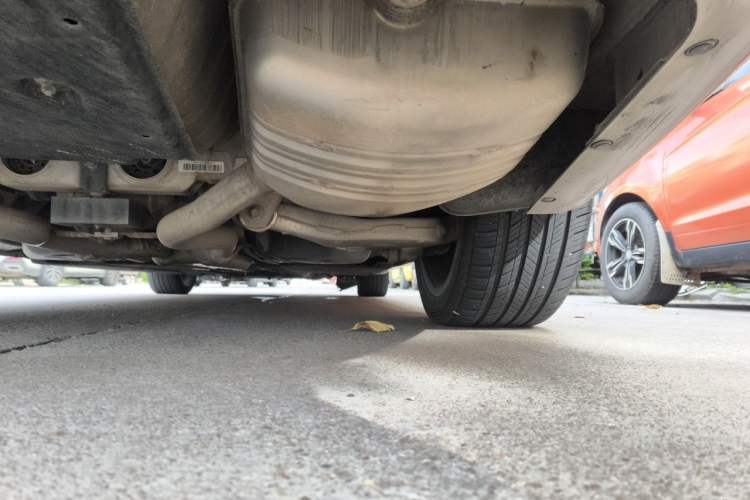Used Hongqi H9 2020 2.0T Smart Connect Flagship Edition Chassis Rear Right