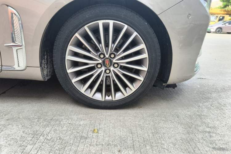 Used Hongqi H9 2020 2.0T Smart Connect Flagship Edition Right Front Wheel Hub