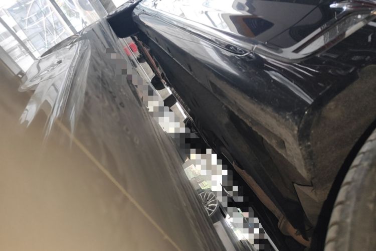 Used Hongqi H9 2020 2.0T Smart Connect Flagship Edition Right Side Sill