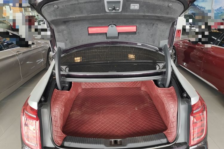 Used Hongqi H9 2020 2.0T Smart Connect Flagship Edition Trunk