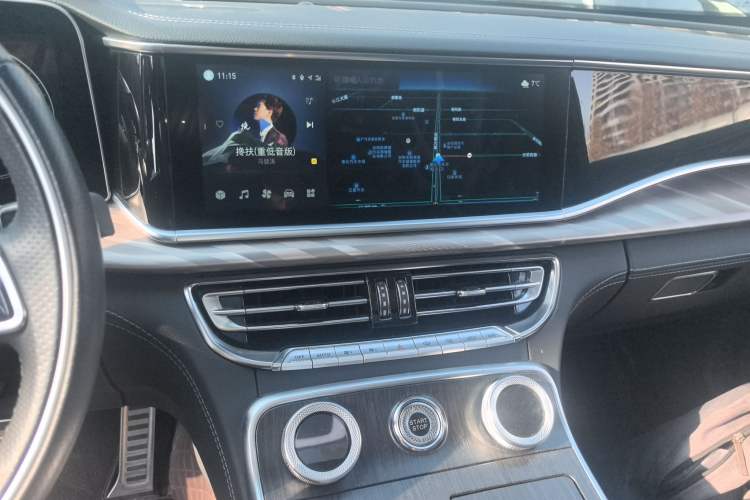 Used Hongqi H9 2020 2.0T Smart Connect Flagship Edition Audio And AC Panel