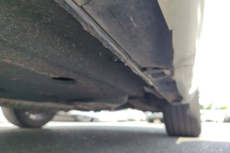 Used Hongqi H9 2020 2.0T Smart Connect Flagship Edition Chassis Rear Left
