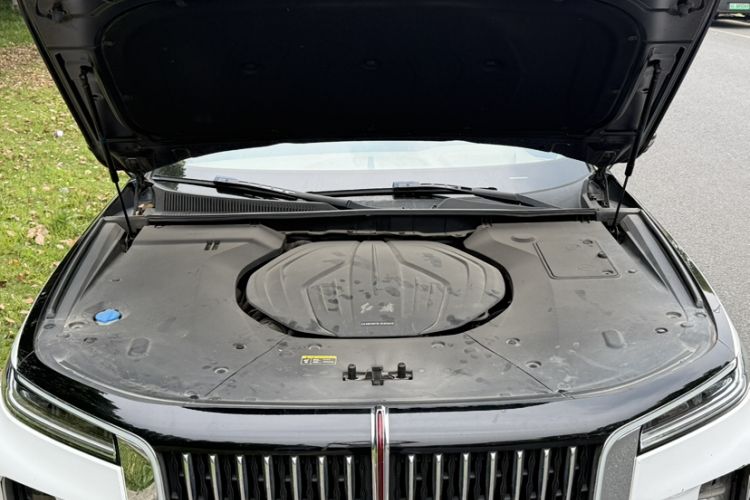 Used Hongqi H9 2020 2.0T Smart Connect Flagship Edition Engine Bay