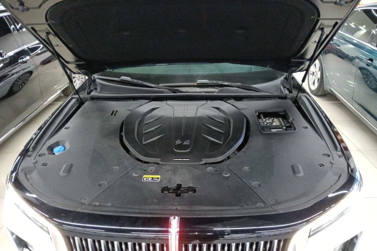 Used Hongqi H9 2020 3.0T Smart Connect Flagship Four-Seat Version Engine Bay