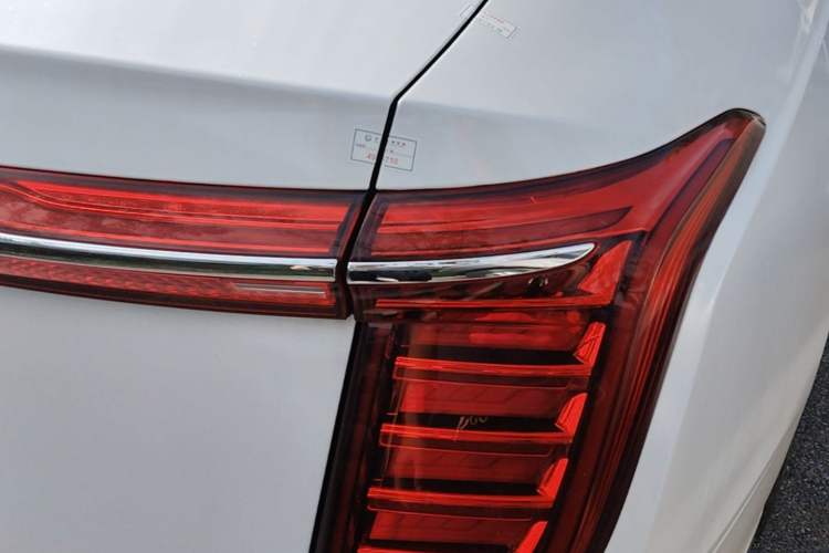Used Hongqi H9 2020 2.0T Smart Connect Flagship Edition Exterior 3